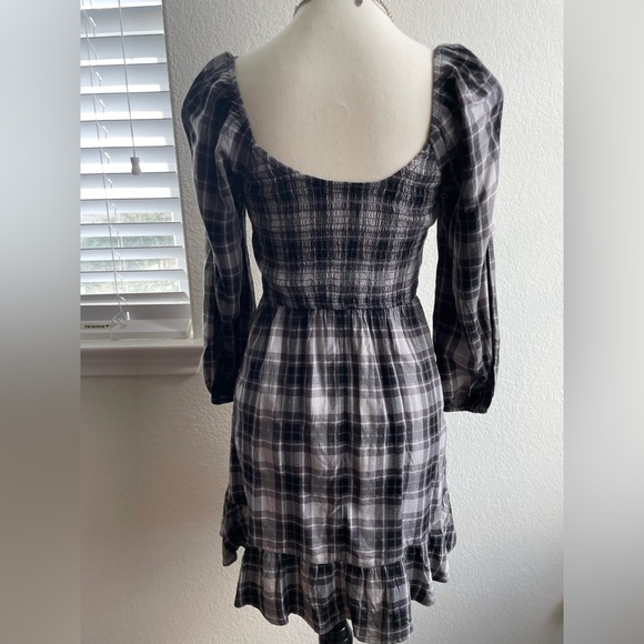 Hollister Black and Gray Plaid Long Sleeve Dress - Picture 2 of 2